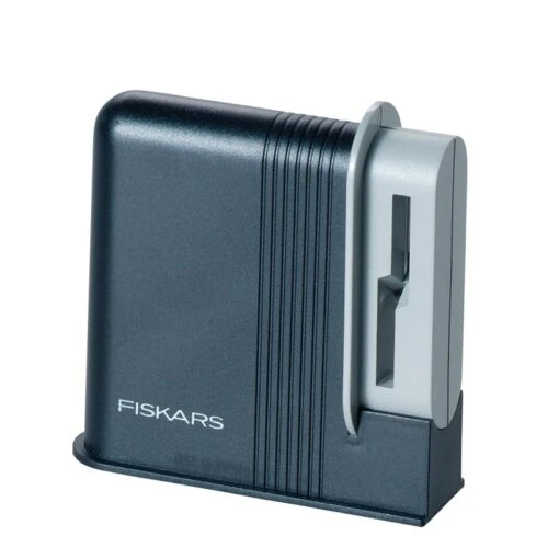 Fiskars Functional Form Scissor Sharpener -Keukenbenodigdheden fiskars functional form scissor sharpener 0