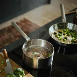 Fiskars Norden Steelpan Onbekleed Roestvrij Staal, 2,5 L -Keukenbenodigdheden fiskars norden steelpan onbekleed roestvrij staal 4