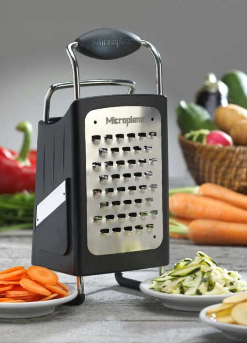 Microplane Box Grater With 4 Sides -Keukenbenodigdheden microplane box grater with 4 sides 5