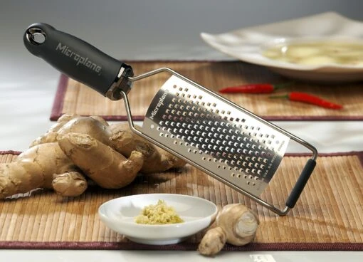 Microplane Gourmet Grater, Coarse -Keukenbenodigdheden microplane gourmet grater coarse 4