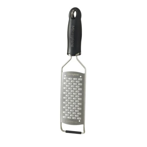 Microplane Gourmet Grater, Medium Ribbon -Keukenbenodigdheden microplane gourmet grater medium ribbon 0