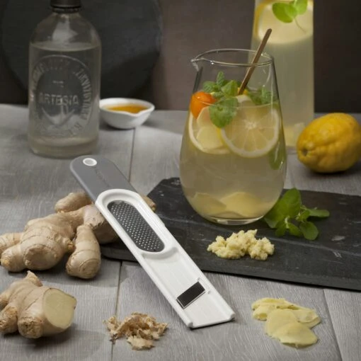 Microplane Grater Ginger 3-in-1 -Keukenbenodigdheden microplane grater ginger 3 in 1 3