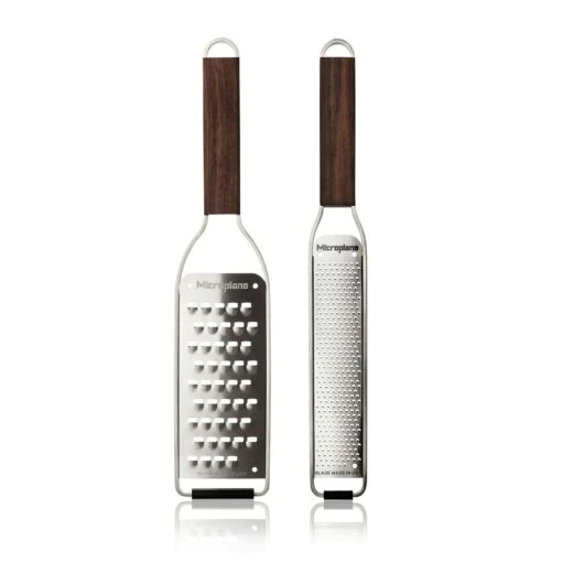 Microplane Master Gift Set, Zester + Extra Coarse Grater -Keukenbenodigdheden microplane master gift set zester extra coarse grater 0