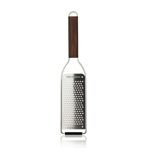 Microplane Master Grater, Coarse -Keukenbenodigdheden microplane master grater coarse 0