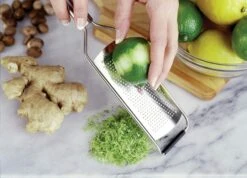 Microplane Professional Grater, Fine -Keukenbenodigdheden microplane professional grater fine 6