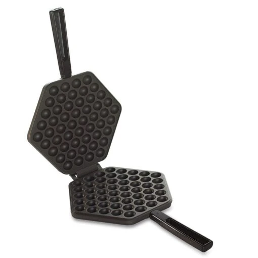 Nordic Ware Hong Kong Eggette Waffle, Black -Keukenbenodigdheden nordic ware nordic ware hong kong eggette waffle black 0