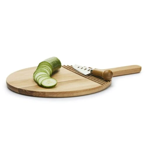 Sagaform Nature Round Cutting Board, Oak -Keukenbenodigdheden sagaform nature round cutting board oak 6