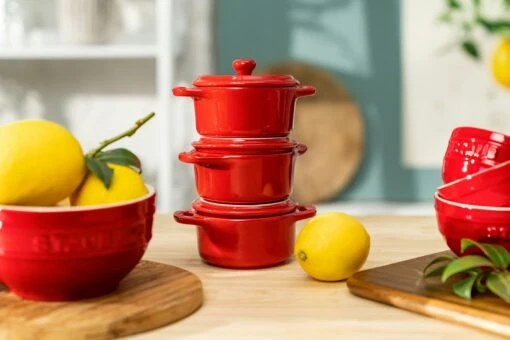 Staub Pottenset Mini Ø10 Pak Van 4, Cherry Red -Keukenbenodigdheden staub pottenset mini 10 pak van 4 6