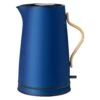 Stelton Emma Electric Kettle 1,2 L, Dark Blue -Keukenbenodigdheden stelton emma electric kettle 12 l 11